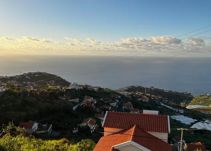 Slice Of Ponta Do Sol- Ground Floor- Sea View * Ponta do Sol (Madeira)